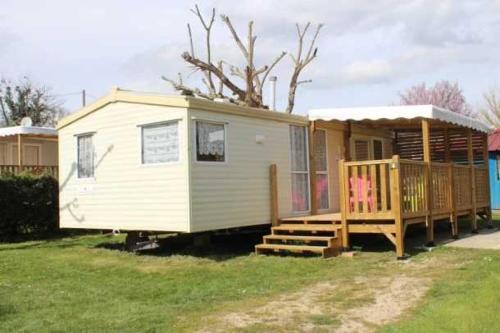 Casties-Labrande Otro | Camping 3 étoiles - Piscine - eehgef