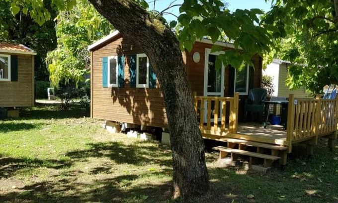 Deols Casa | Camping 3 étoiles - Piscine - ccaehgb
