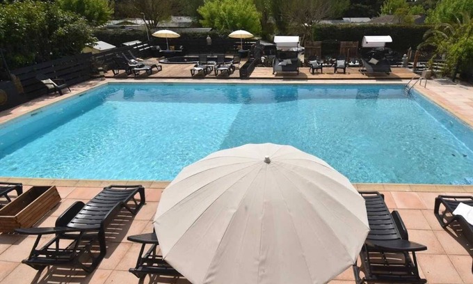 Paluds de Noves Chalet De Esquí | Camping 4 étoiles - Piscine - eehf0i