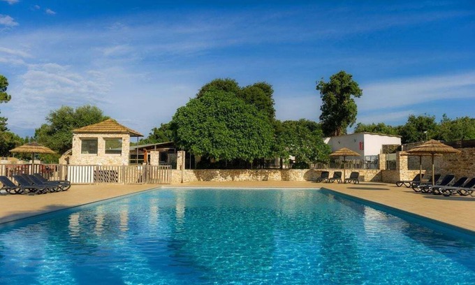 Bonifacio Alquiler De RV | Camping Campo di Liccia
