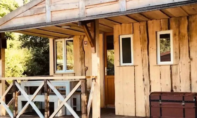 Ornans Casa | Camping Ecologique la Roche d'Ully**** - Ogham Cottage 3 Rooms 4 People