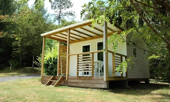 Nabirat Chalet De Esquí | Camping Ushuaïa Villages les Pialades *** - Chalet Cajou 24m² with covered terrace - 1 bedroom for 2 people