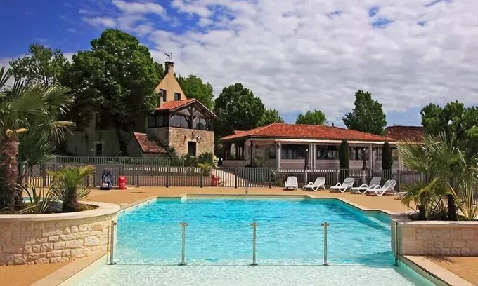 Seniergues Casa | Campsite Domaine de la Faurie**** - COMFORT mobile home - 3 bedrooms for 6 people