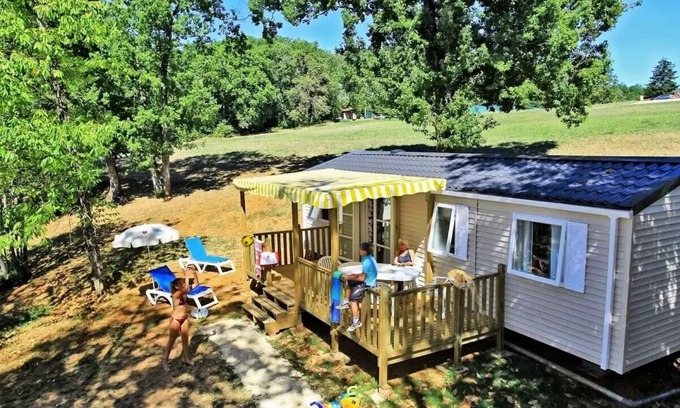Saint-Julien-des-Landes Casa | Campsite Eurocamp Village de la Guyonnière ***** - Mobil-home Classic 4 rooms 6 adults + 2 children