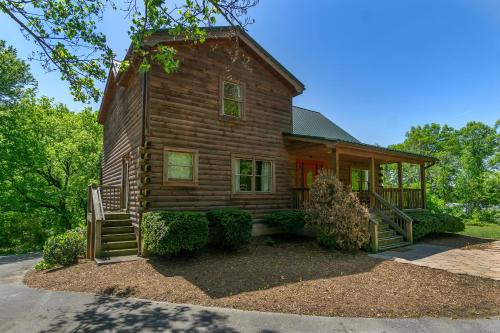 Fletcher Casa | Cane Creek Cabin Game Room, Pet Friendly & 25 min. to Downtown Asheville!