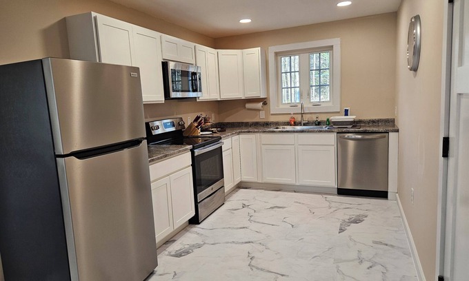 Meadows Casa | Canterbury, NH!1 bed, 1 bath cozy haven, lakes and mountains & adventures.