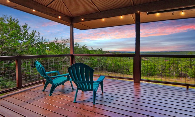 Canyon Lake Casa | Canyon Breeze I 3 Bedroom I Pet Friendly I Canyon Lake!