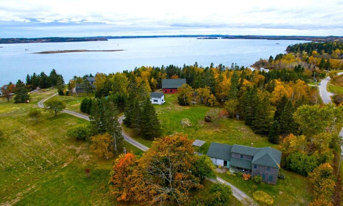 Eastport Casa | Capt Jacob Lincoln 1790 Farm House @ Rossport by the Sea -Magical by Nature ™