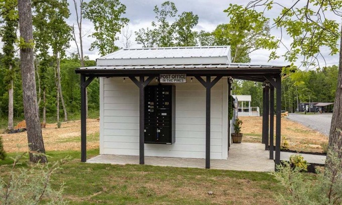 Dover Casa | Captain's Quarters