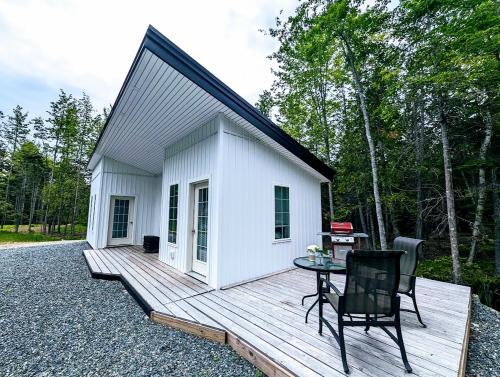 Lamoine Casa | Captains Quarters by the Beach