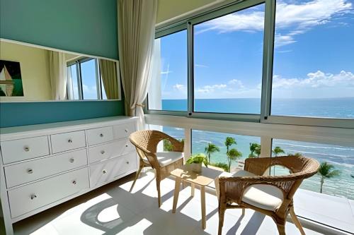 Juan Dolio - El Pueblo Apartamento | Caribbean OceanView 1Bdrm Beachfront Apartment