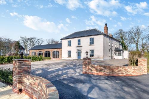 Mappleton Casa | Carlton Manor