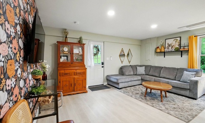 Milford Apartamento | Carriage House Retreat 1