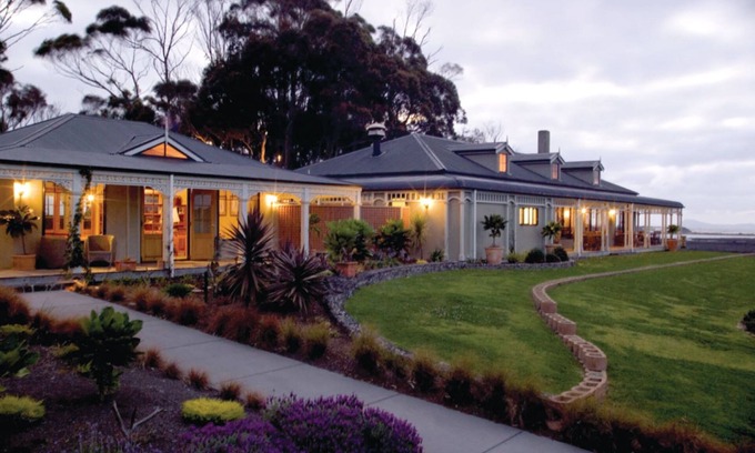 Karkari Peninsula Hotel | Carrington Estate