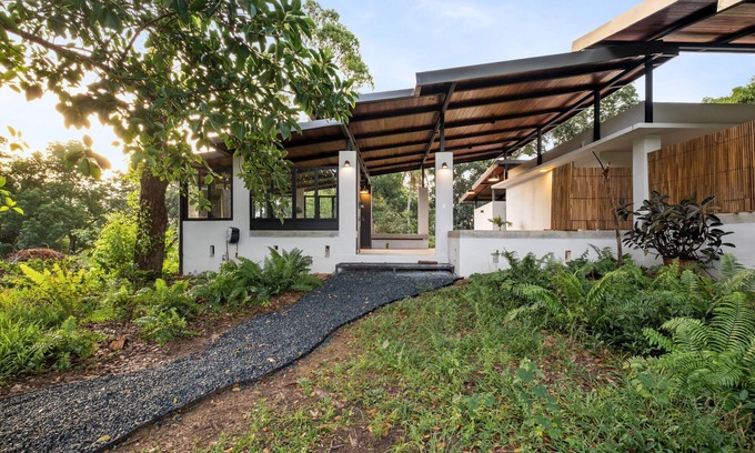 Ciales Chalet De Esquí | Casa Algarrobo finca relajante en Puerto Rico