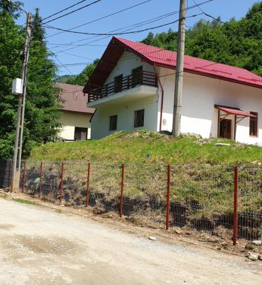 Zavoi Casa | Casa Alin Poiana Mărului