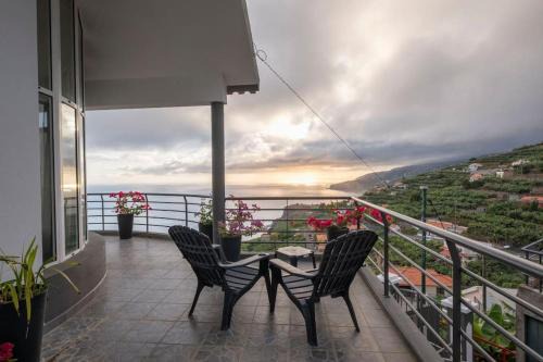 Ribeira Brava Casa | Casa Almada