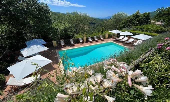 Spoleto Casa | Casa Aristo! Live like an Italian aristocrat! On a country estate. Slps 10