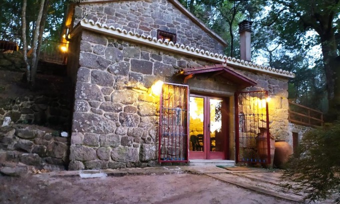 Pereiro de Aguiar Casa | Casa Bodeguita Sacra