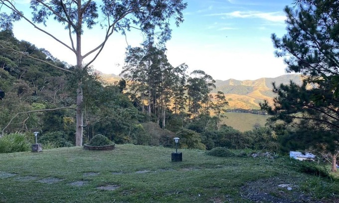 Monteiro Lobato Cabaña | Casa Bromélia na Serra da Mantiqueira