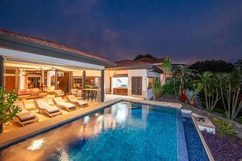 Coco Casa | Casa Buena Vista Hillside Sunset Villa W Pool