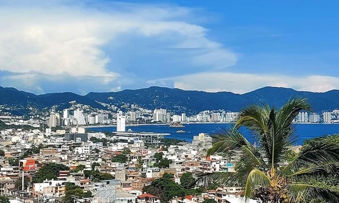 Acapulco Casa | Casa céntrica Vista ala bahía.