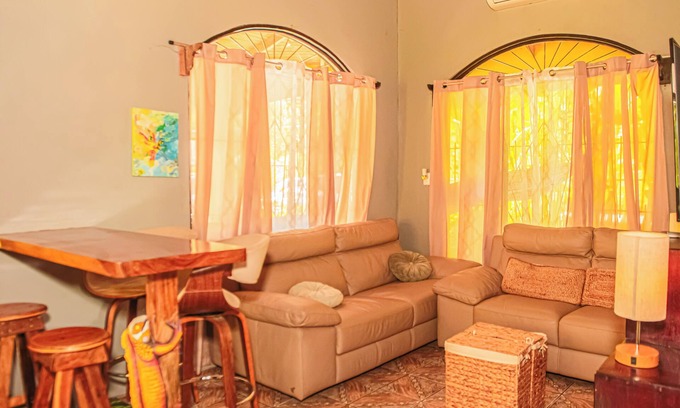 Los Ángeles, Chires Casa | Casa cerca de Playas/Montañas. Ideal para familias y apta para mascotas.