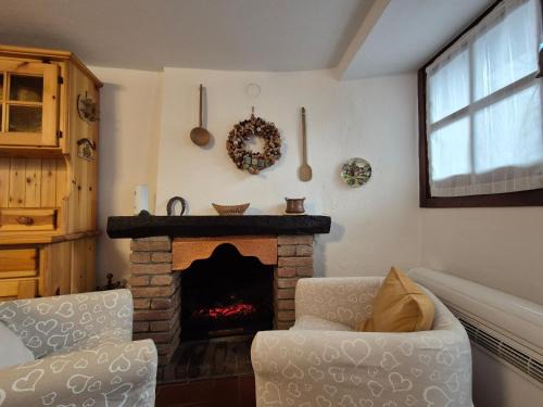 Lerma Casa | Casa Camilla, Casa Vacanze sulle colline di Lerma