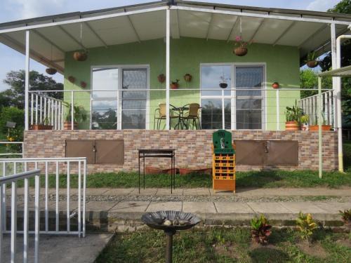 Montenegro Casa | Casa Campestre Bello Atardecer Cerca al Parque del Café con Piscina