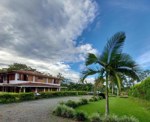 Quimbaya Casa | Casa Campestre Sol Y Luna