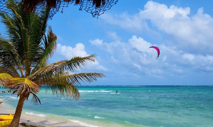 Ek Balam Village Cama Y Desayuno | Exclusivo Loft privada en la playa y Gran Cenote!