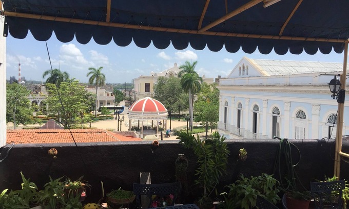 Cienfuegos Cama Y Desayuno | Casa Colonial Center