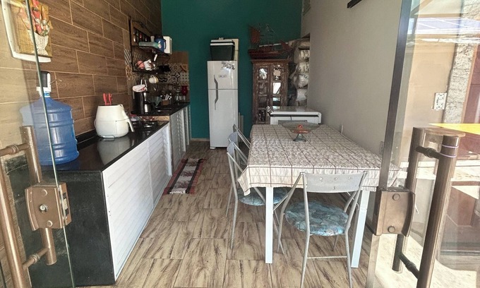 Rasa Casa | Casa com 3 Suites e com Cozinha e Quintal com Churrasqueira e Piscina