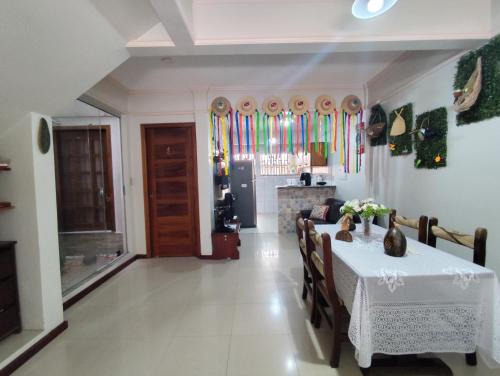 Cremacao Casa | Casa com suítes privativas COP30 - Localização no centro, perto de serviços e pontos turísticos