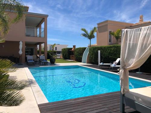 Gale Villa | Casa Corais