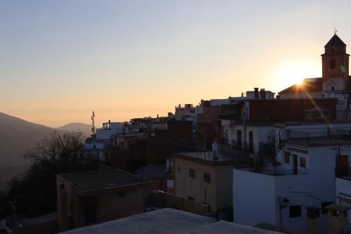 Canar Apartamento | Casa corasol, a cozy, comfy, 2BR house- panoramic view and rooftop