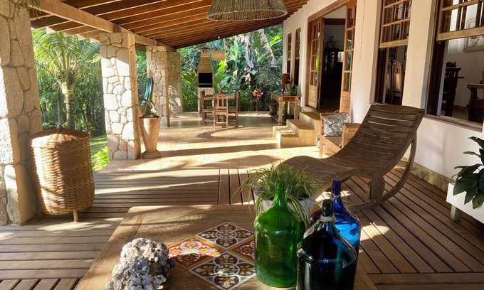 Ilha das Cobras Casa | CASA DE PLAYA CASA ARAÚJO PARATY RJ
