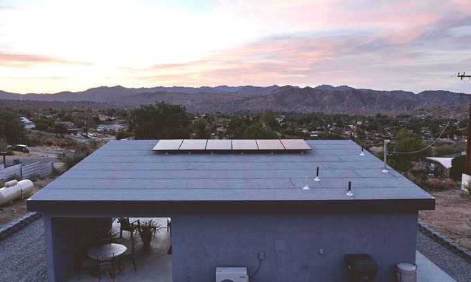 Morongo Valley Casa | Casa de Azul - Modern Desert Retreat w/MTN VIEWS