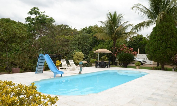 Delta Casa | Casa de campo c WiFi, piscina e churrasq -Delta/MG
