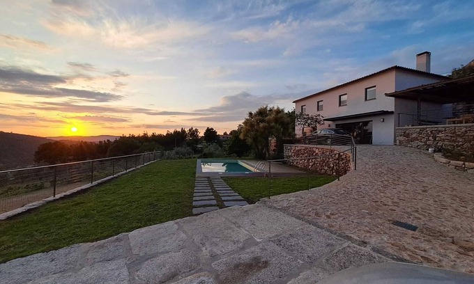 Meada Cabaña | Casa de Campo em Quinta Rural com Piscina