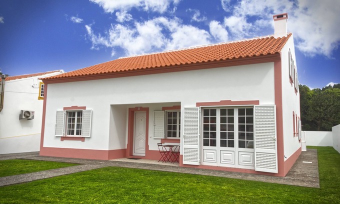 Biscoitos Casa | Casa del Norte (AL) - Vacaciones de ensueño en la isla de Terceira
