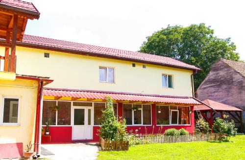 Vladeni Cama Y Desayuno | Casa Doboş