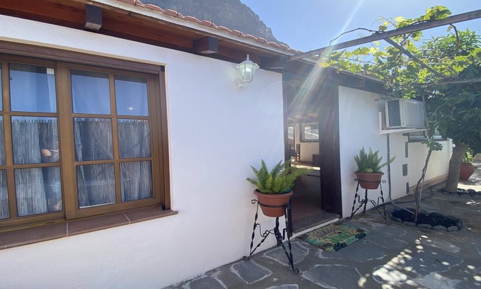 Valle Gran Rey Chalet De Esquí | Casa Domi
