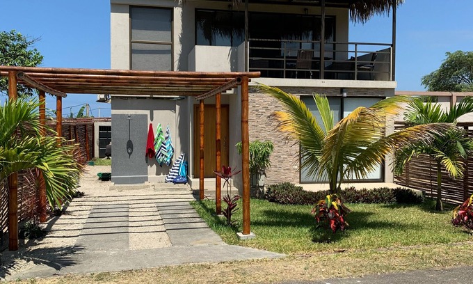 Manglaralto Casa | Casa Ideal Villa 12 Ocean View Hill