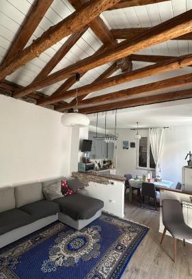 Servola-Chiarbola-Valmaura-Borgo San Sergio Casa | Casa indipendente con giardino privato e posto macchina gratuito