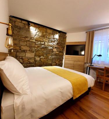Koper Cama Y Desayuno | Casa Isabella B&B