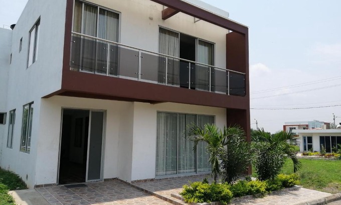 Tocaima Casa | Casa Isabella (En condominio campestre)