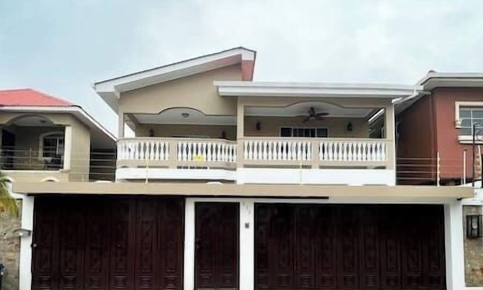 Sector 1 Nor-Oeste Casa | Casa Jardines Inn con Vista a la montaña