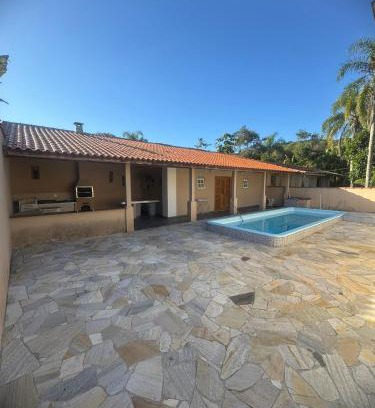 Sao Lourenco Casa | Casa Jd São Lourenço 3 quartos na rua da praia sendo 2 praias