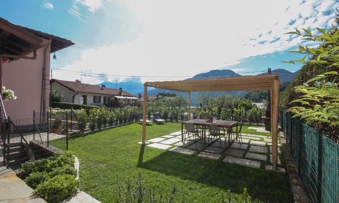 Tremezzina Casa | Casa Kika - Lenno by LoveComo